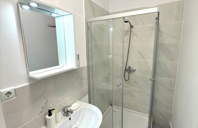 Vermietung einer modernen Wohnung mit separatem Zimmer und Balkon, Chiajna, Sektor 6, Bukarest, Rumänien